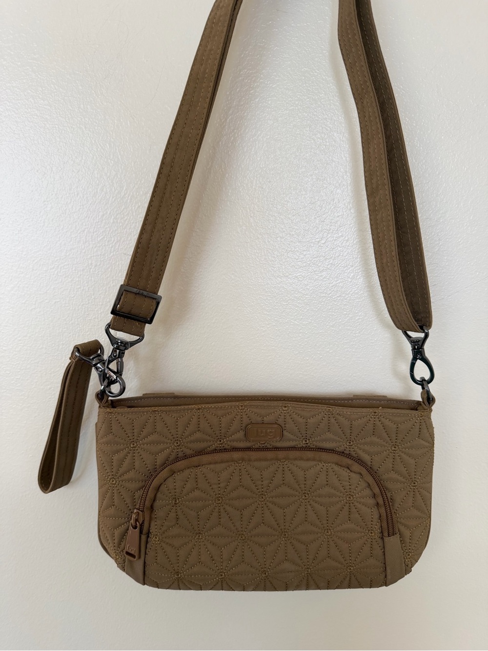 LUG Flyer Convertible Chestnut  color  Quilted Crossbody Belt Bag